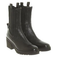 Strenesse Ankle boots Leather in Black