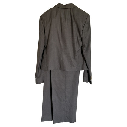 Giorgio Armani Kleid aus Wolle in Grau