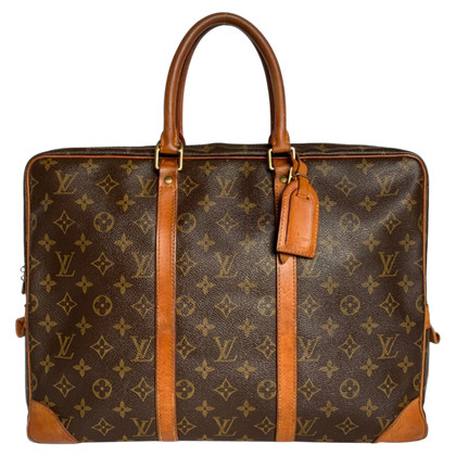 Louis Vuitton Porte Documents Voyage Leather in Brown