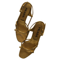 Prada Gouden sandalen