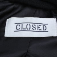 Closed Bedek in zwart