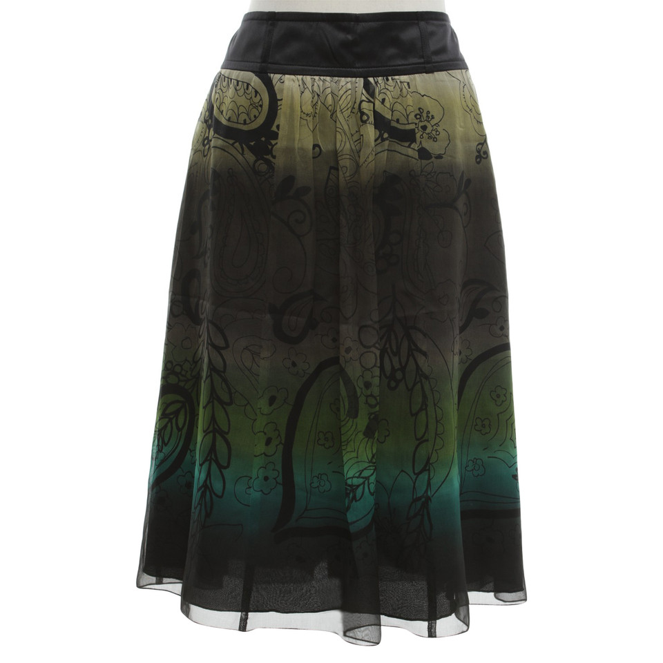 St. Emile skirt with pattern