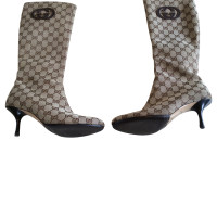 Gucci Stiefel mit Guccissima-Muster
