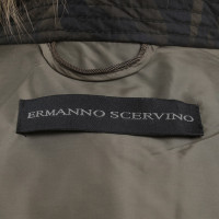 Ermanno Scervino veste avec un motif de camouflage