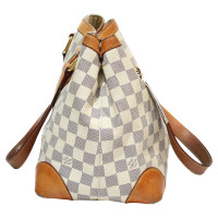 Louis Vuitton Handtasche aus Canvas in Creme