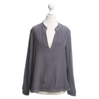 Style Butler Silk blouse in grey
