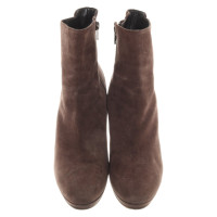 Max Mara Stiefeletten aus Wildleder in Braun