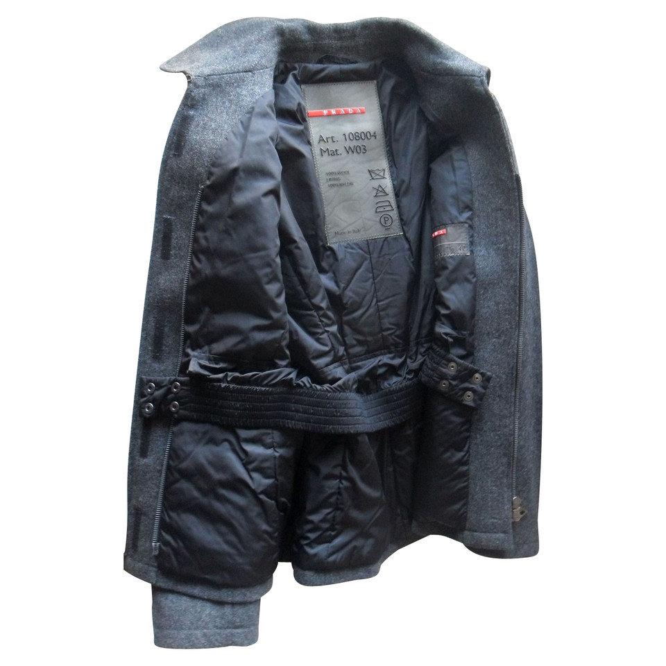 Prada Jacket/Coat Wool in Grey