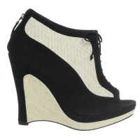 Fendi Peeptoe wedges