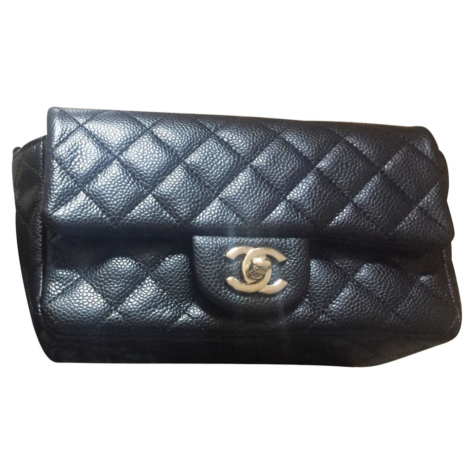 Chanel Classic Flap Bag New Mini Leather in Black
