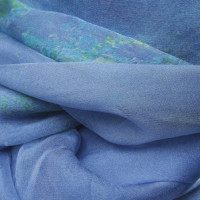 Salvatore Ferragamo Scarf/Shawl Silk in Blue