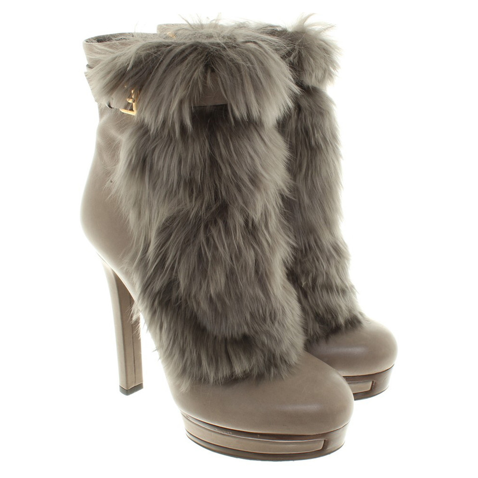 Gucci Ankle boots with fur trim