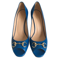 Gucci Pumps/Peeptoes Leather in Blue