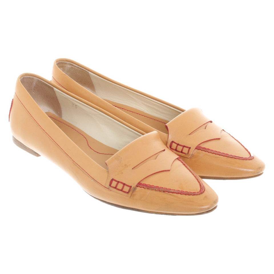 Tod's Slippers/Ballerina's Leer in Beige