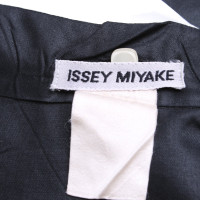 Issey Miyake Bluse in Schwarz/Weiß