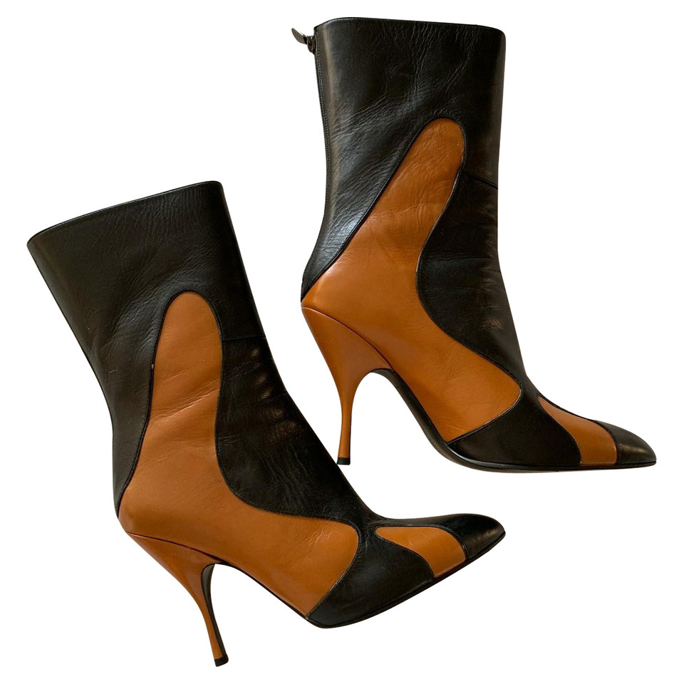Bottega Veneta Boots Leather in Black