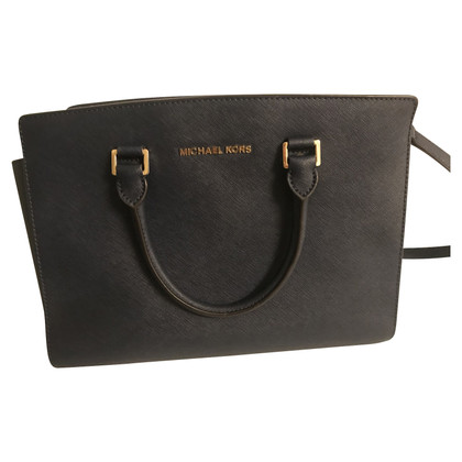Michael Kors "Selma Bag Medium" made of Saffiano leather