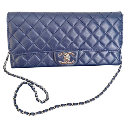 Chanel Timeless Classic Leer in Blauw
