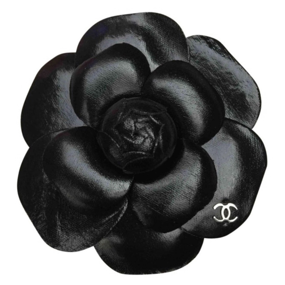 Chanel "Camellia" in zwart