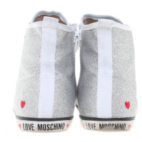 Moschino Love Sneakers in sguardo lucido