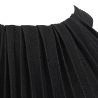 Max Mara Pleated dress in black