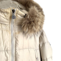 Moncler Jacke/Mantel in Creme