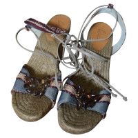 Castañer Sandalen aus Seide in Blau