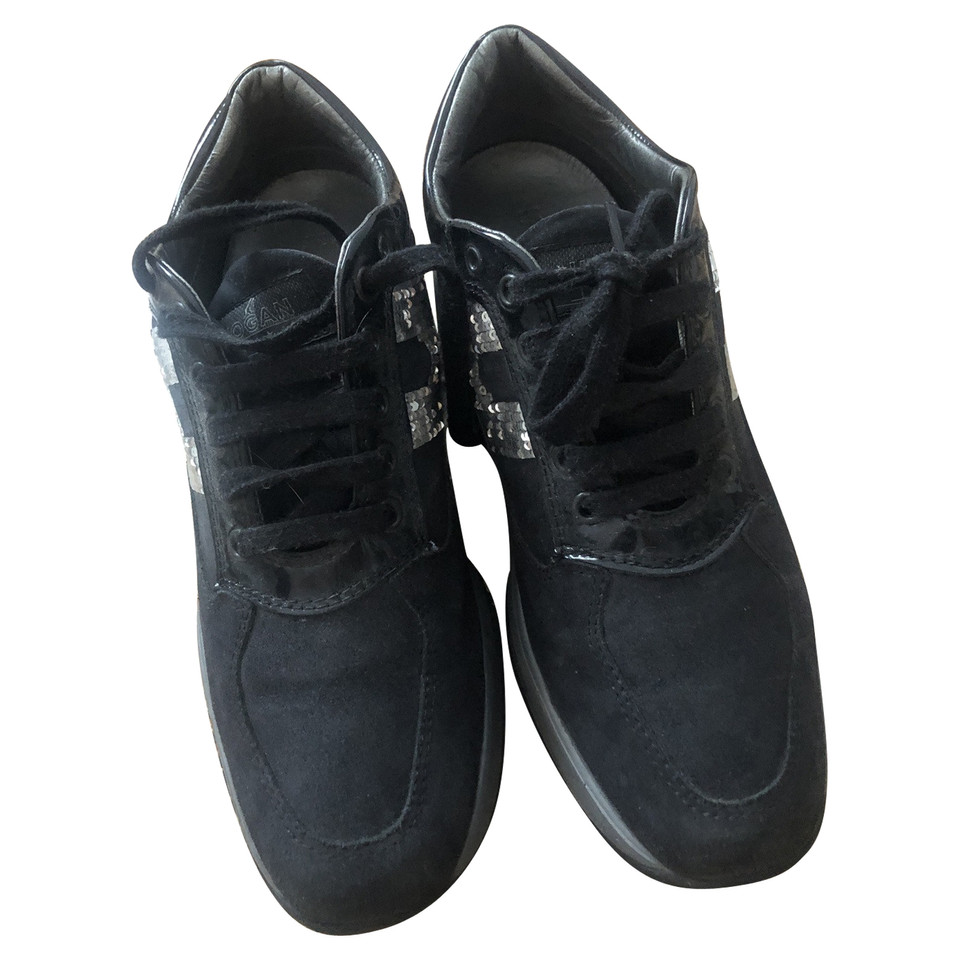 Hogan Chaussures à lacets en Daim en Noir