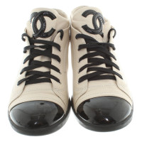 Chanel Sneakers in beige / zwart