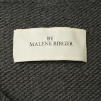 By Malene Birger top with Schulterapplikationen