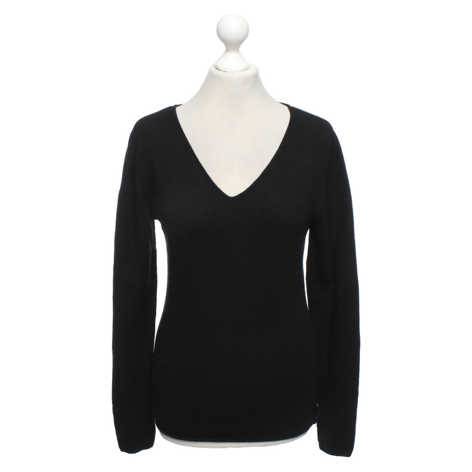 81 Hours Top Cashmere in Black
