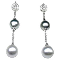 Damiani Gold earrings with Tahitian pearls