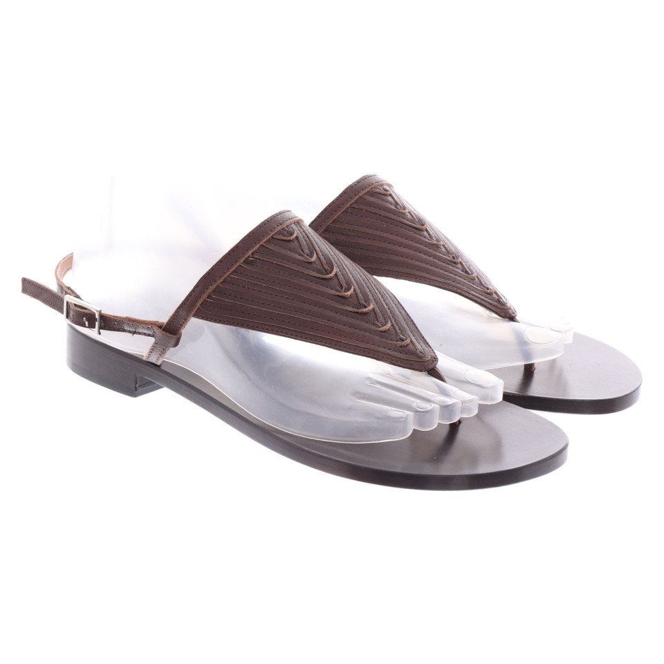 Escada Sandals Leather in Brown