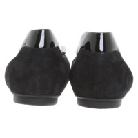 Hogan Slipper/Ballerinas aus Wildleder in Schwarz