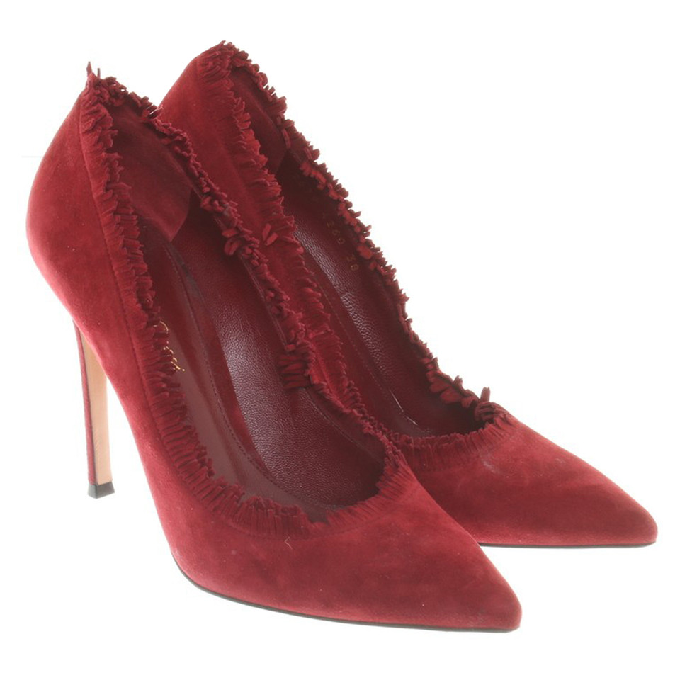 Gianvito Rossi pumps in het rood