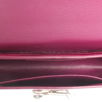 Louis Vuitton Twist MM23 Leather in Fuchsia