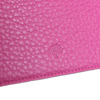 Mulberry iPad Case made of leather in fuchsia