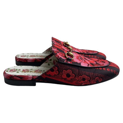 Gucci Sandales en Toile en Rose/pink