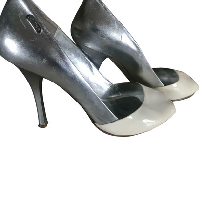 Guess Pumps/Peeptoes Leather in Silvery