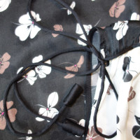 Schumacher Silk top with floral pattern