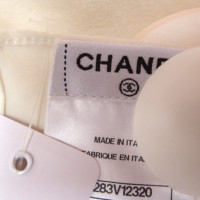 Chanel top in seta con logo del pulsante