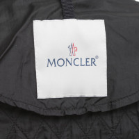 Moncler Jacket in zwart / White