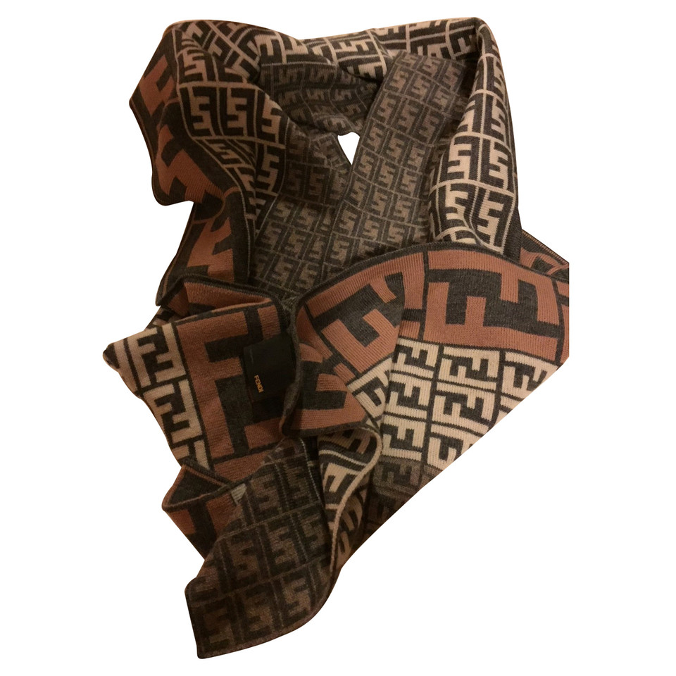 Fendi scarf - Buy Second hand Fendi scarf for €100.00