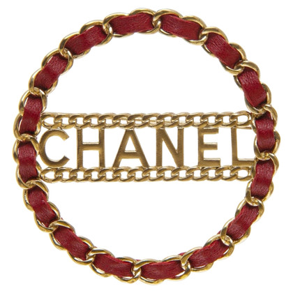 Chanel Brooch Leather in Gold