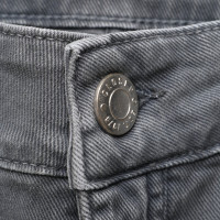 Closed Jeans "Claire" in grigio