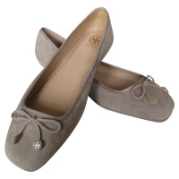 Tory Burch Slippers/Ballerinas Leather in Taupe