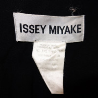 Issey Miyake Blazer in Black