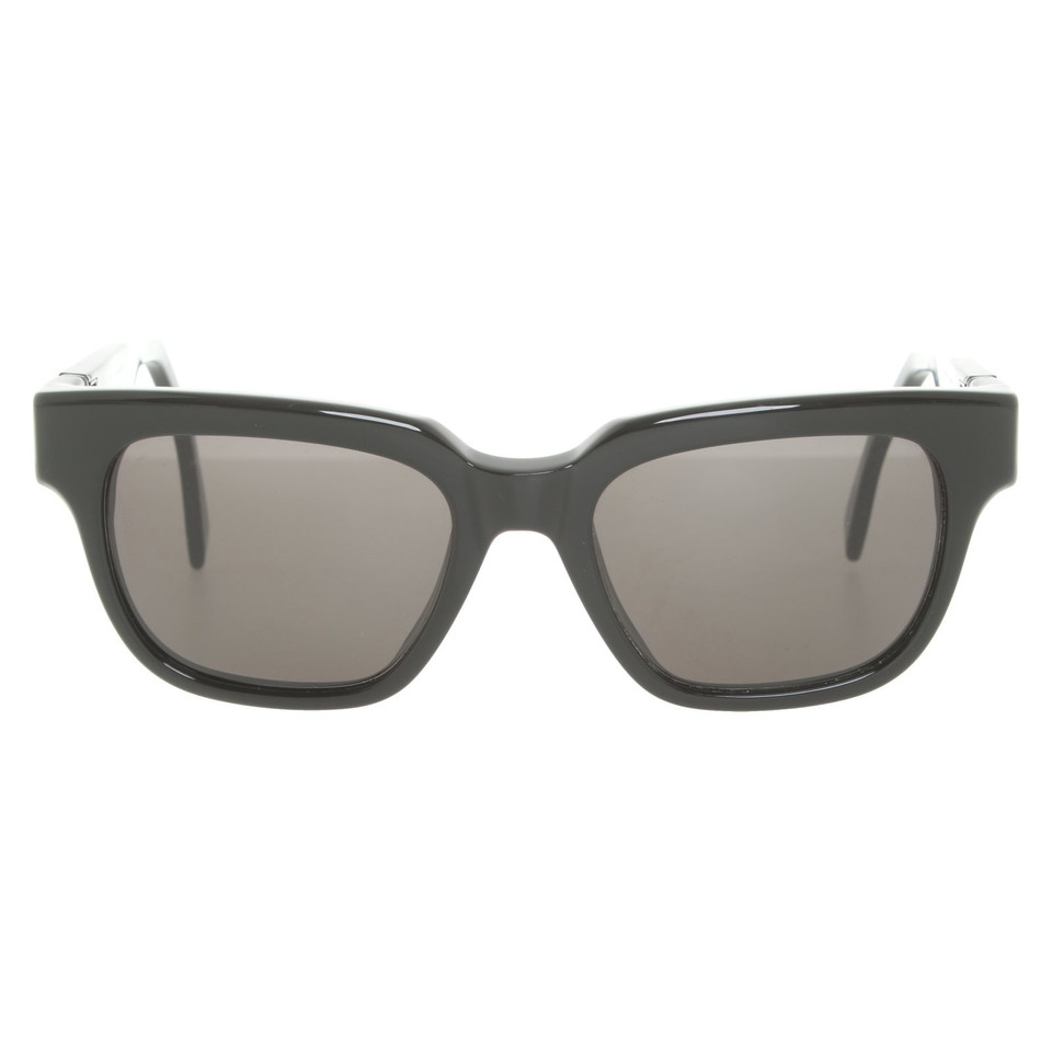 Mykita Sonnenbrille in Schwarz