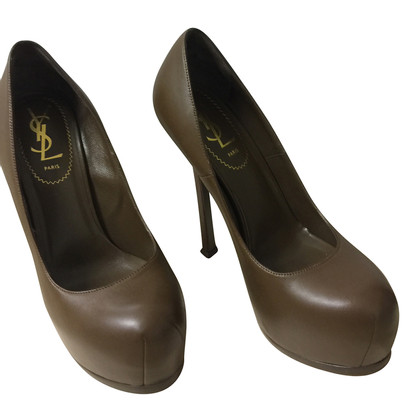 Saint Laurent Platform of heels 