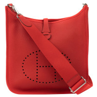 Hermès Evelyne PM 29 aus Leder in Rot